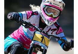 TRACEY HANNA, EMBAJADORA DE ALPINESTARS, LOGRA UN 3º PUESTO EN LA COPA DEL MUNDO DE BTT-ANDORRA 2018